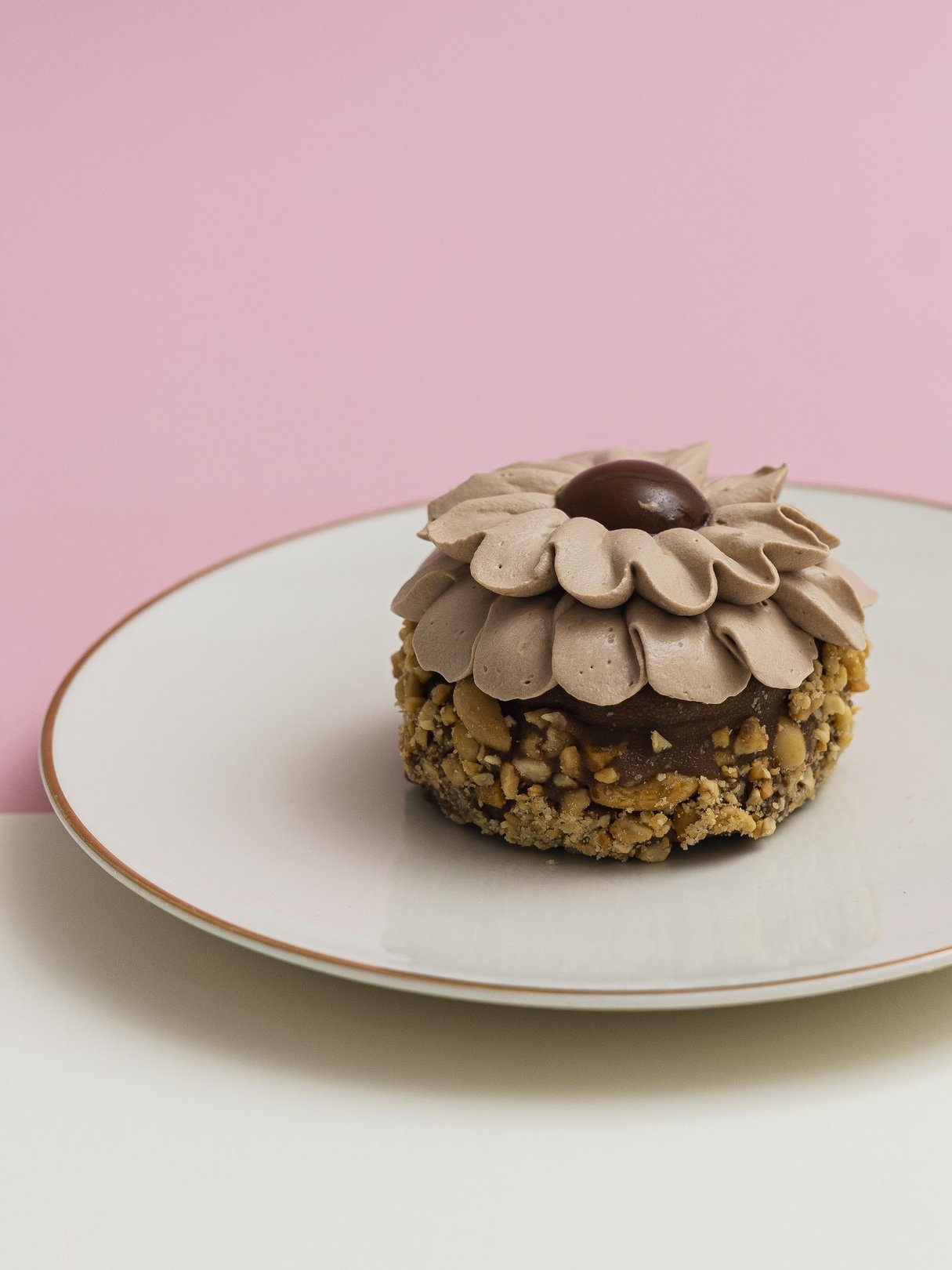 Entremet chocolat cacahuète